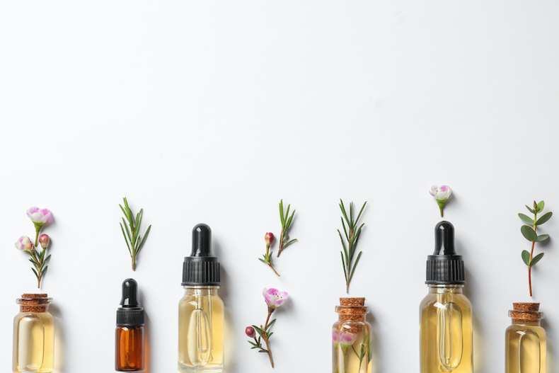 Aroma oil and flowers
