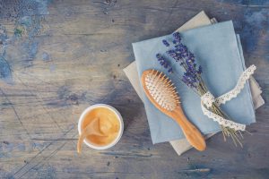 Hair comb and lavender